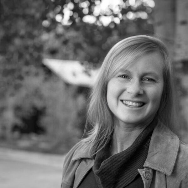 Suzanne Lifgren profile image